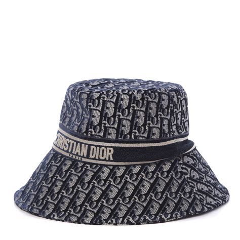 mens dior bucket hat